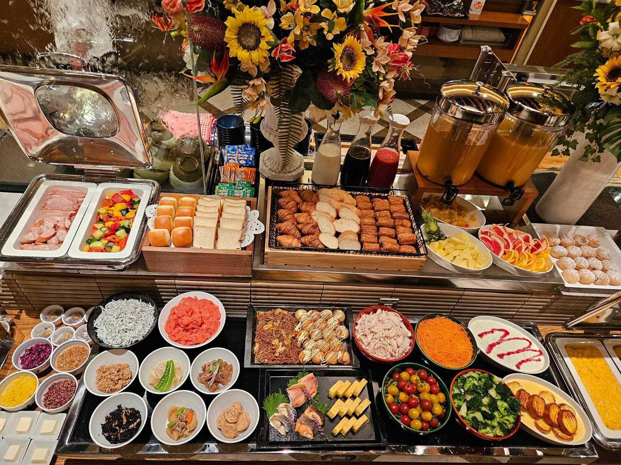 אוסקה Hearton Hotel Kita Umeda מראה חיצוני תמונה